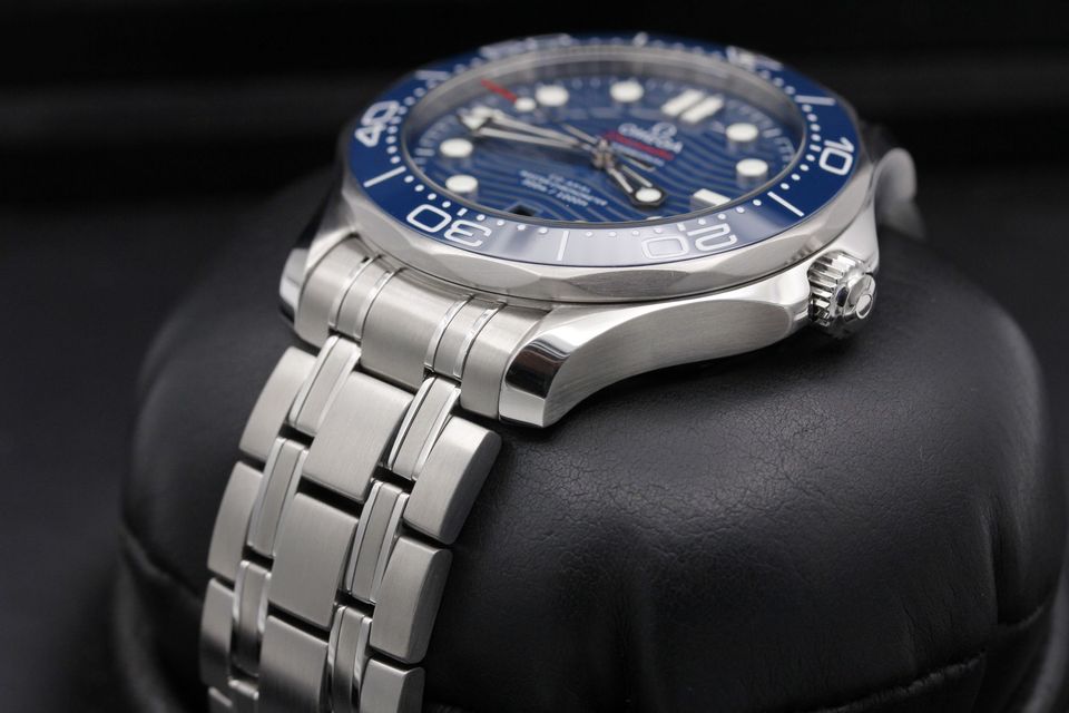 Omega Seamaster Diver 300m 210.30.42.20.03.001 Image 2